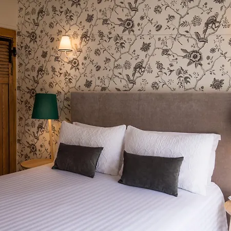 에두아르 Vii 3* 비아히쯔