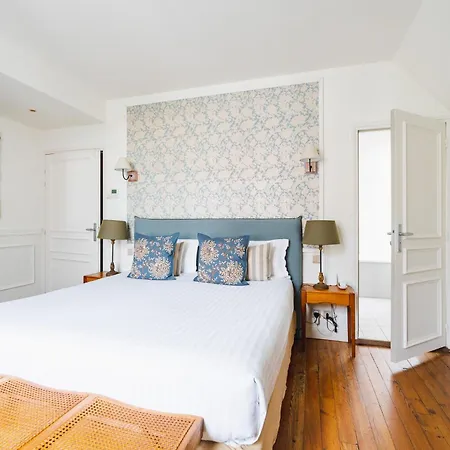 Hotel Edouard Vii 3*